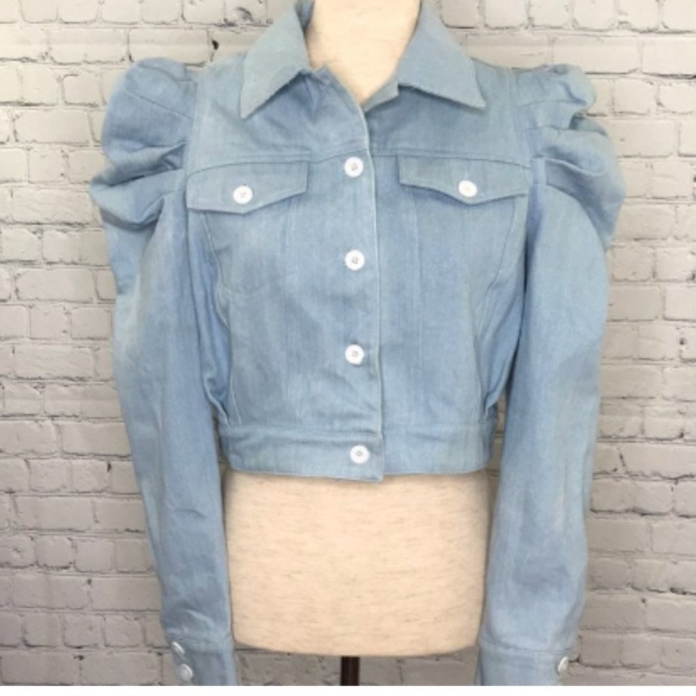 Puffy shoulder denim jacket